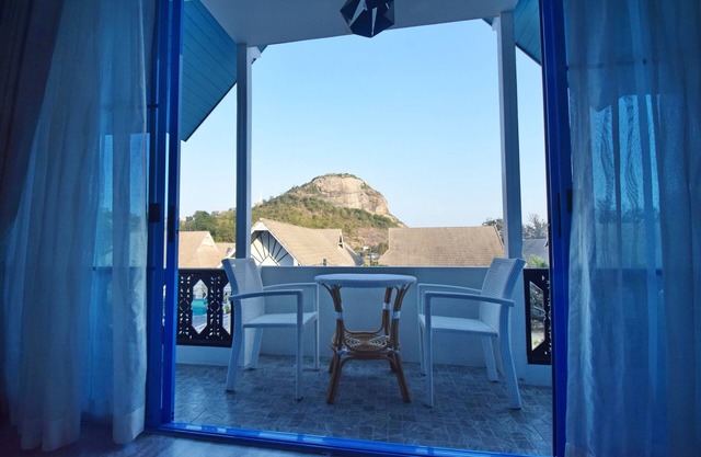 Blu Beach Haven - Luxury Chic Space 170 m to Hua Hin best beach