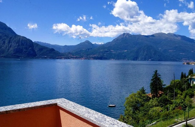 Blu Panorama belvedere lago di Como