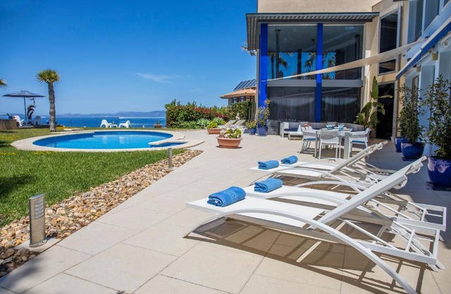 Blue Bay Villa