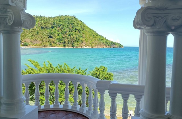 Blue Crystal Beach Resort