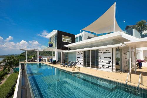 Blue Horizons Villa at The Bay