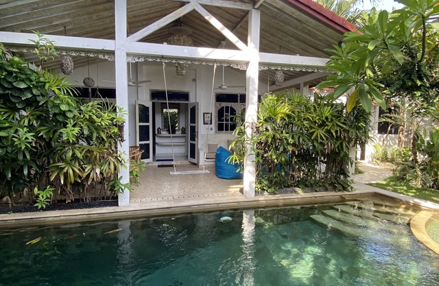 Blue Lagoon 5 bedroom Villa — 5 min from the beach!