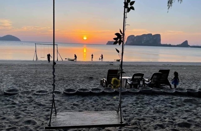 Blue Lagoon Home Trang
