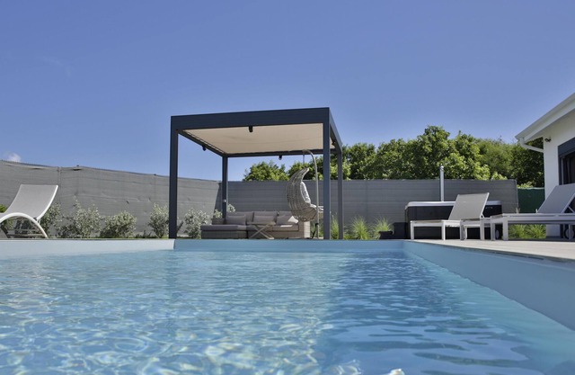 Blue Lagoon Luxury Villa