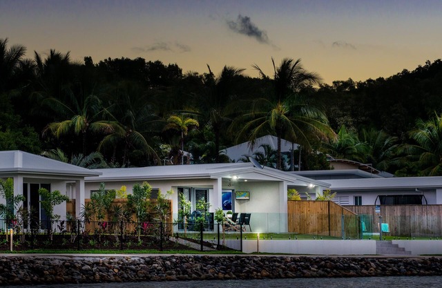 Blue Lagoon Villa B