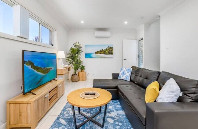 Blue Lake Townhouse #5 - near Lake and Beaches