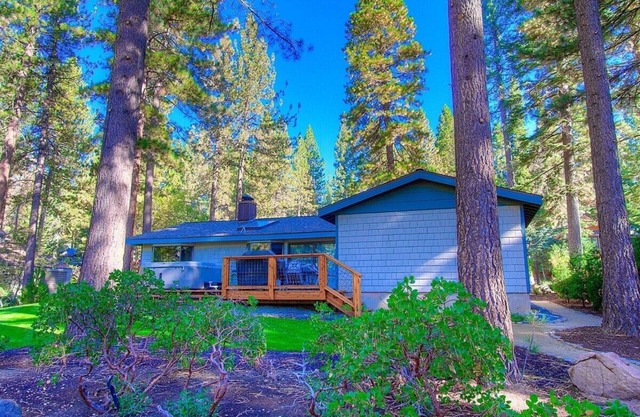 Blue Laulea 2 Bedroom Home by RedAwning