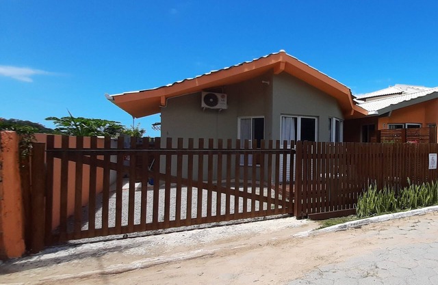 BLUE MOON BUNGALOW