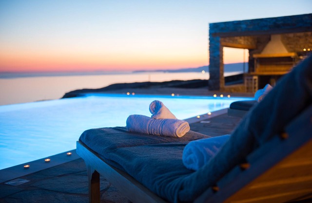 Blue Paradise Villa with Pool