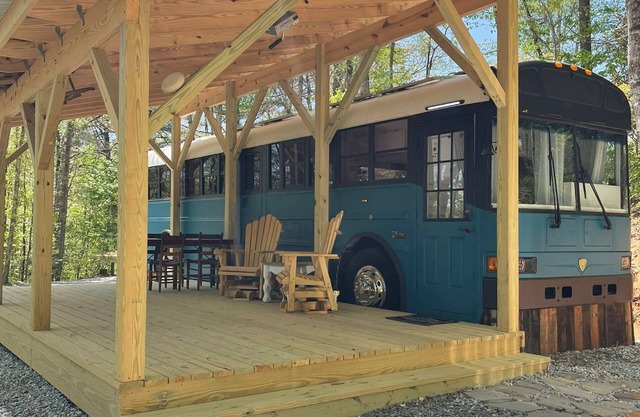 Blue Ridge Bus