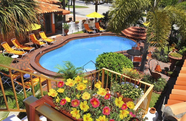 Blue Seas Courtyard