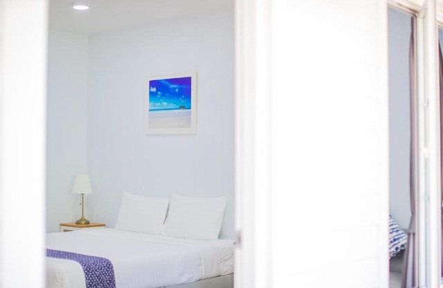 Blue Shore Cottage