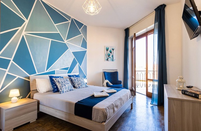 Blue Wave Apartment [ Arona - Lago Maggiore]