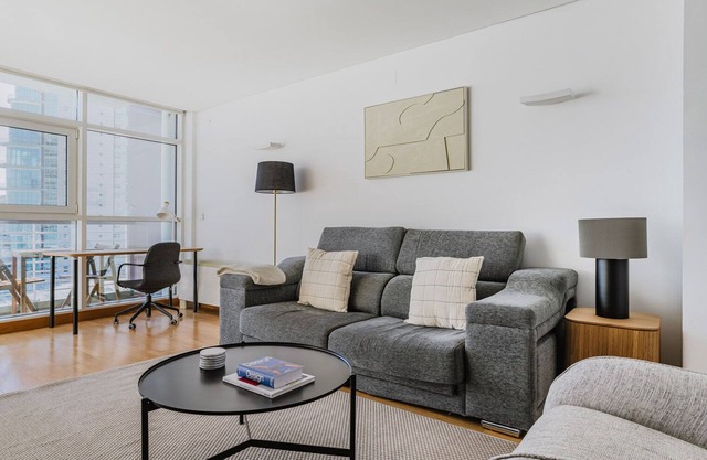 Blueground | Parque das Nacoes 2bd apartment