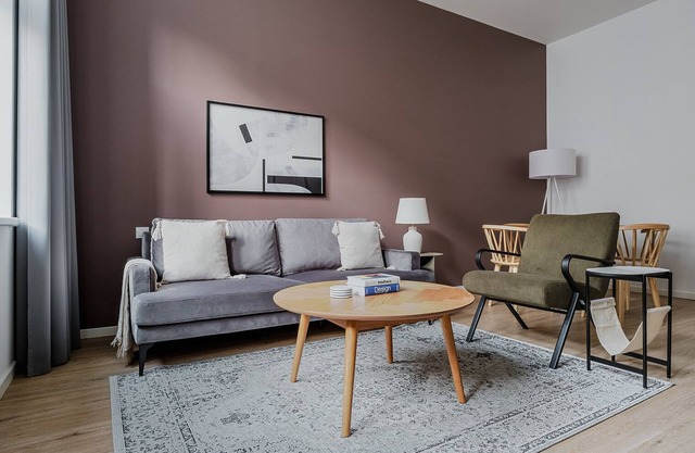 Blueground | Vinohrady, balcony, luxury area (PRG-32)