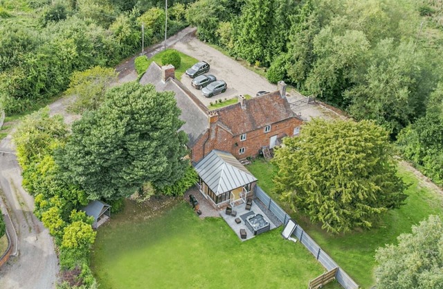 Blythbury farm house and cottage