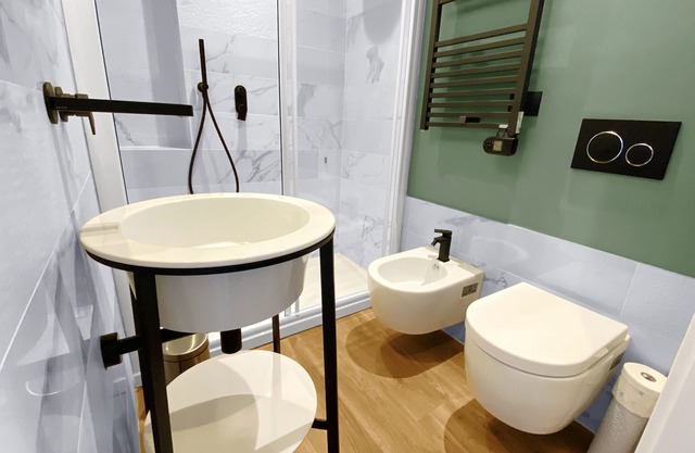 BNB Capital Milano Central Station - Green