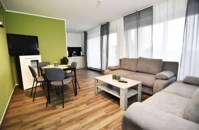 Boardinghouse Apartment 06, 44qm, 1 Schlafzimmer, 1 Wohn-/schlafraum, Max. 6 Personen