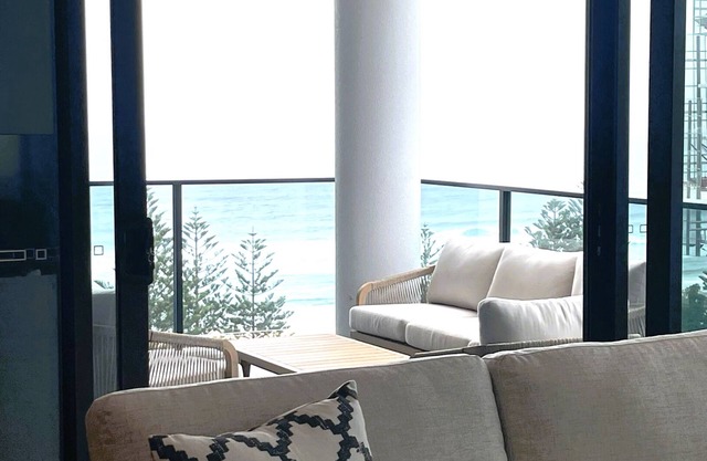 Boardwalk Burleigh Beach Best Location