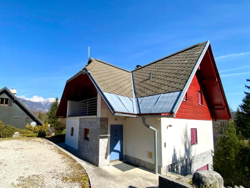 Bohinj Cozy Escape Holiday Home