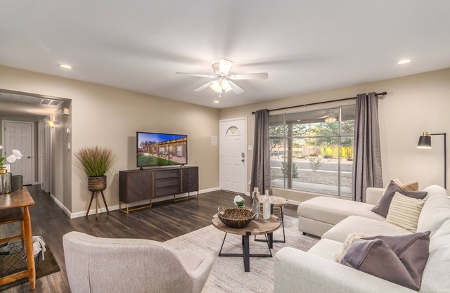 Boho Bungalow Scottsdale with Private Hot Tub