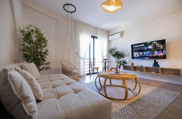 Boho Central Apartment