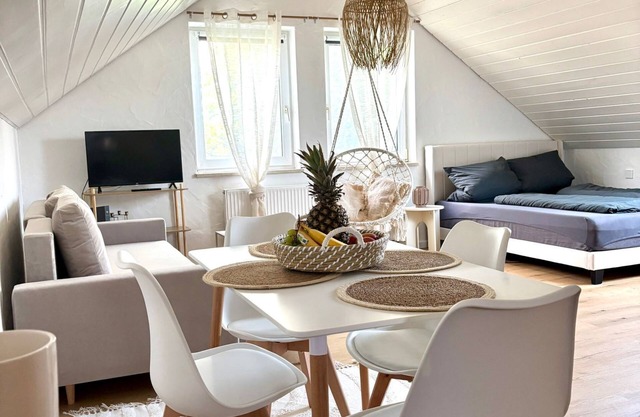 Boho style apartment + parking space