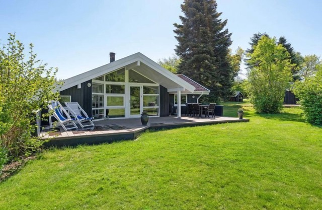 "Bole" - 400m from the sea by Interhome
