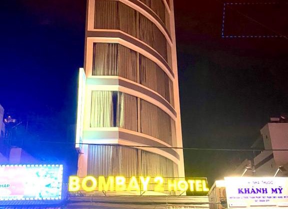 BOM BAY HOTEL 2