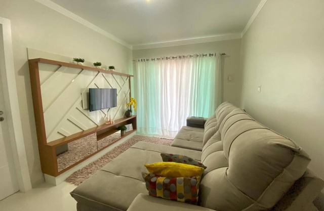 BOMBINHAS HOUSE
