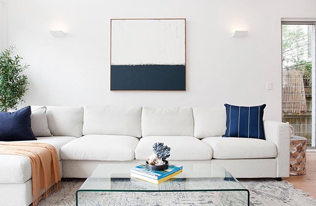 Bondi Blue is a Luxury 3-Bedroom Bondi Designer Home