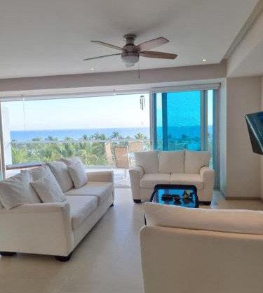BONITO DEPARTAMENTO PENINSULA IXTAPA 02 Recámaras