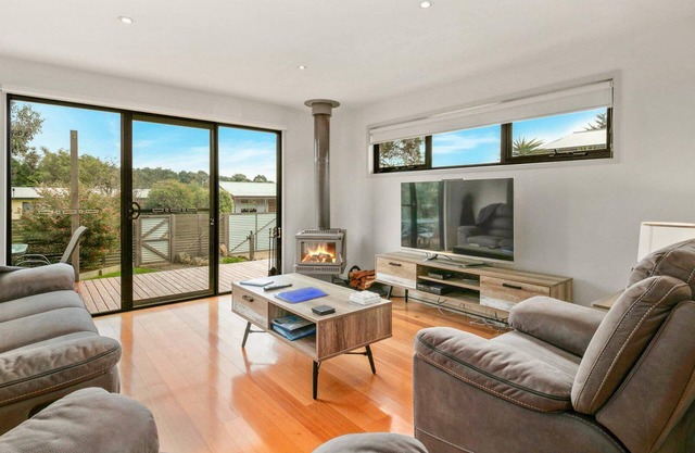 Bonnie Skye - sleeps 8