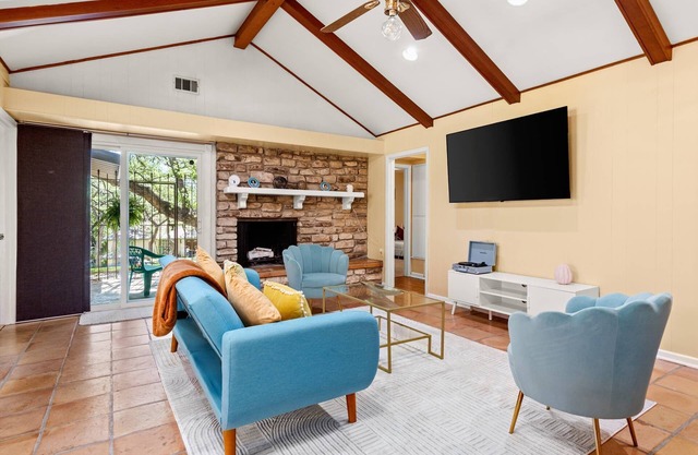 Book Your San Antonio Escape