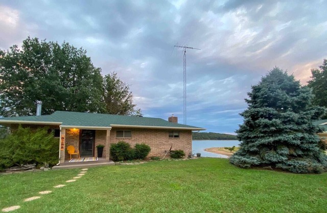 Booking Fall NOW+Beaver Lake Waterfront+Hot Tub