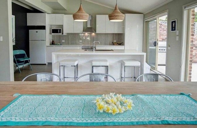 Boomerang Bliss - Pacific Palms Holidays