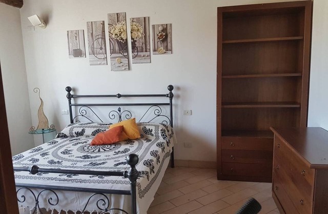 Borghetto rental near blue bubbles and at the outlet