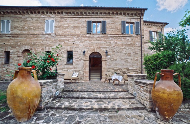 Borgo Acque Romane