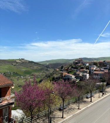 Borgo albergo Mottola
