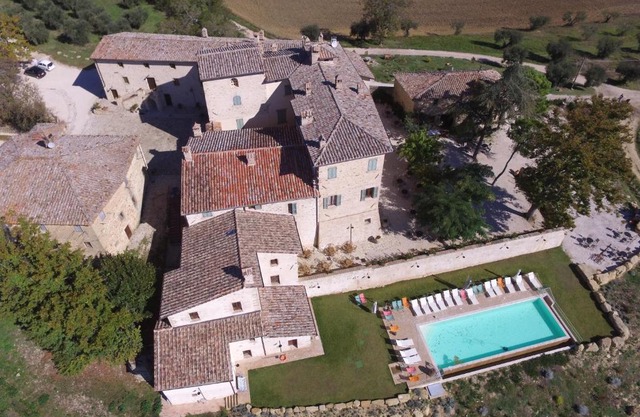 Borgo Colognola - Dimora Storica