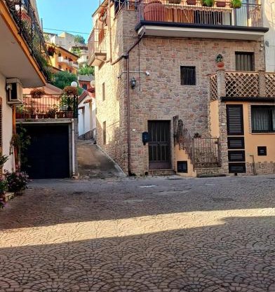 Borgo Gaggi primo piano