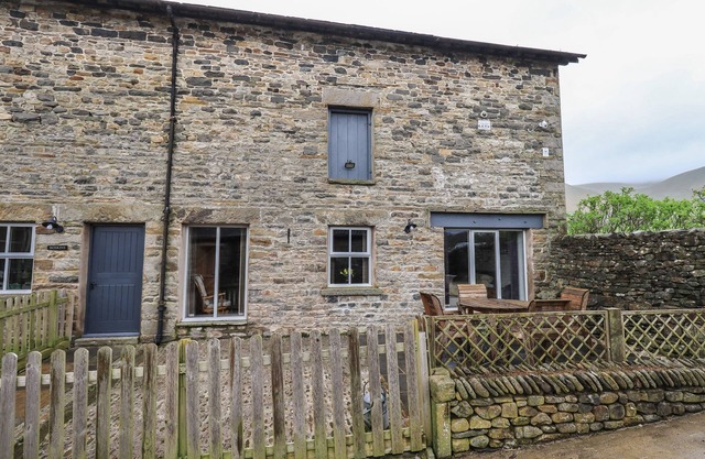 BOSKINS, pet friendly, with a garden in Sedbergh