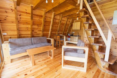Boskovic Ethno Village - Cozy Wooden Cottage 1