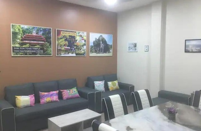 Botani Loft Guest House