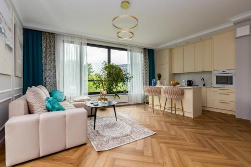 BOTANICA VIP Apartment By The Sea