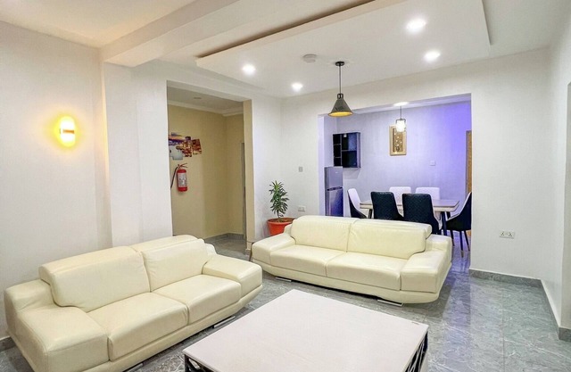 Bott Apartment