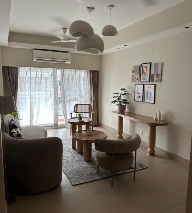 Boudhi House Minimalist Retreat with Ganges View