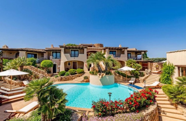 Bougainville 5 - Vista Village by Interhome