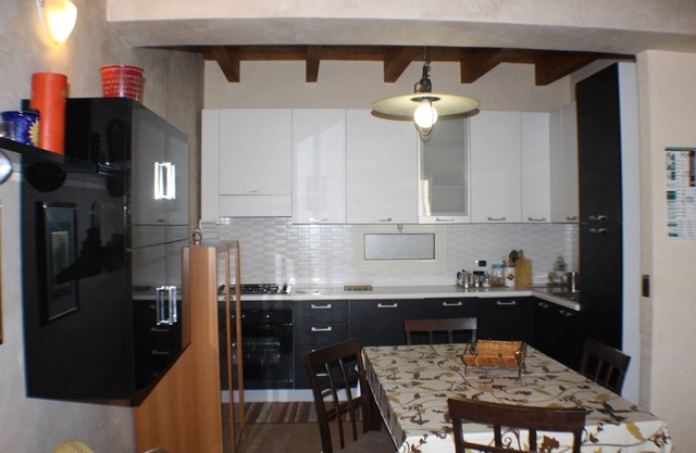 Bougainville Bed & Breakfast, 85m2 apartment.