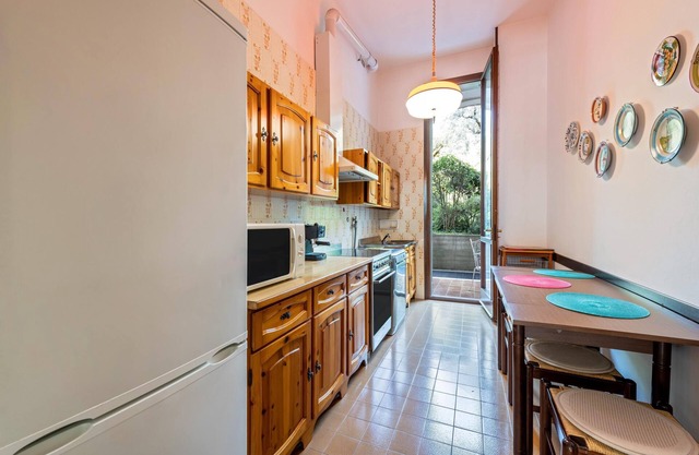 Bouganville Apartment Wi-Fi & Garden